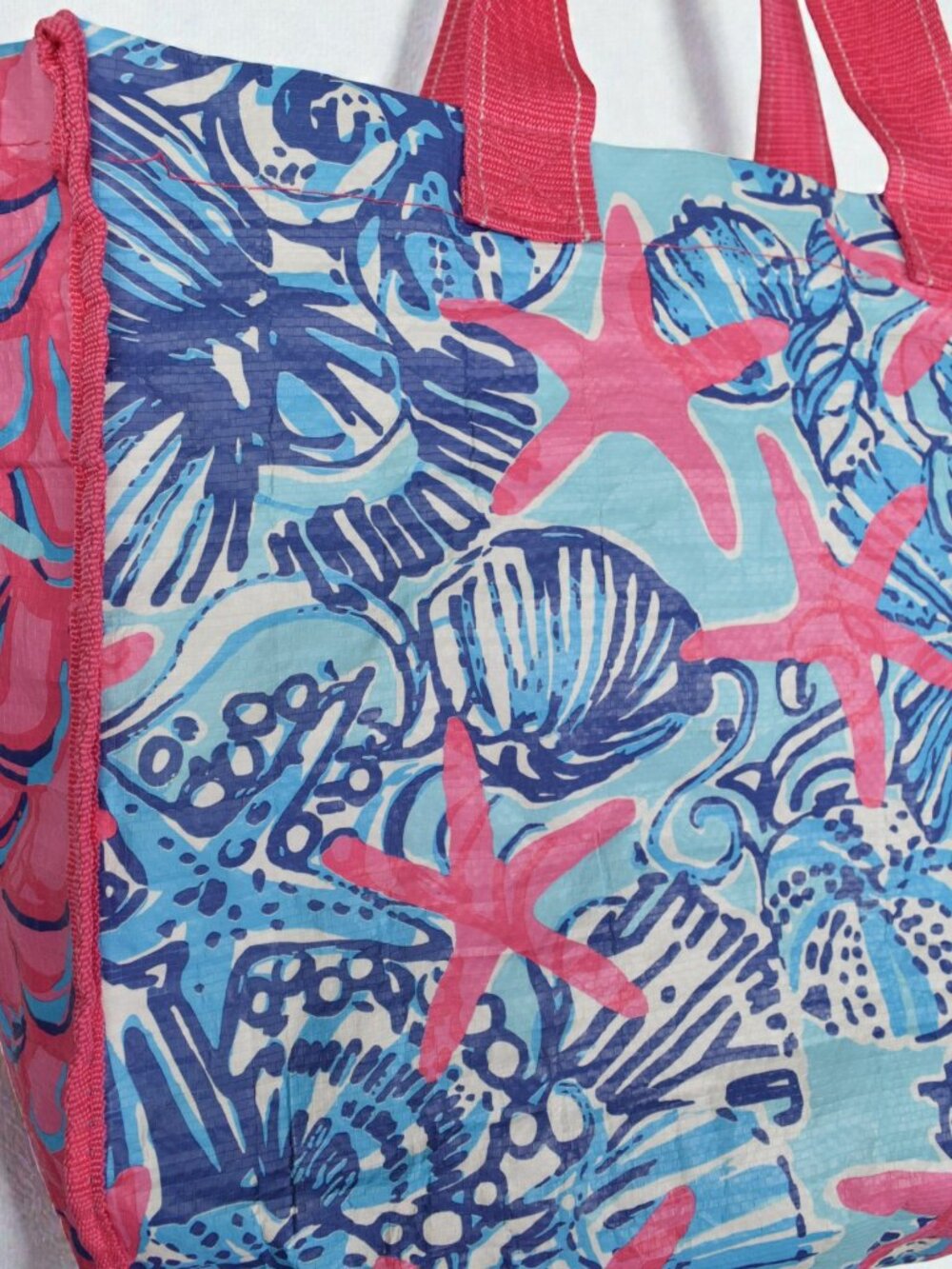 LILLY PULITZER SHE SELLS MARKET TOTE - Picture 4 of 11